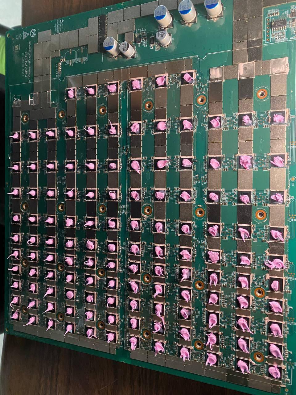 Термопаста в наличии и под заказ. Работаем с юр. лицами